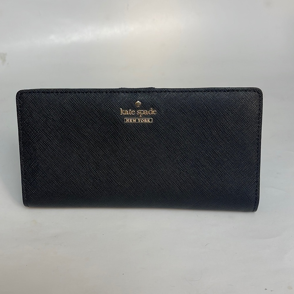 Kate Spade New York wallet